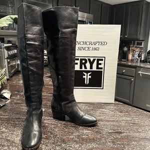Women's Soft Vintage Black Leather Over The Knee Frye Boots, Size 10